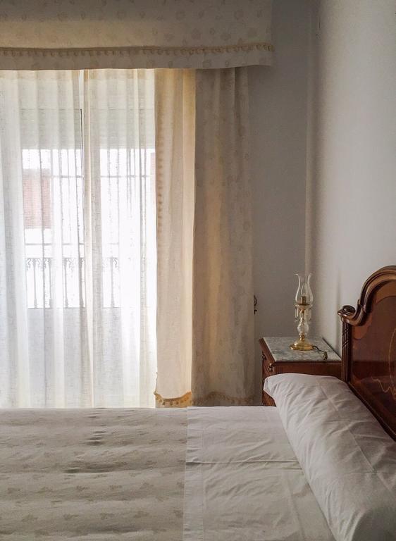 La Casa De Manolo Villa Cazalla de la Sierra Ruang foto